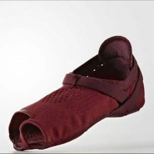 YOGA shoes ADIDAS CrazyMove Studio Pilates Barre Dance Training Shoes Size 6.5